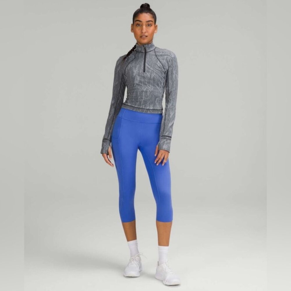Lululemon Cropped Gray Half-Zip Long Sleeve Top - Athletic Fit